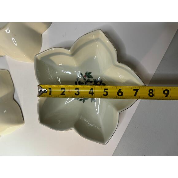 3 Christmas Candy Dip Serving Bowls Poinsettia Holly Star Shaped Gold Rim Essex - Picture 8 of 8